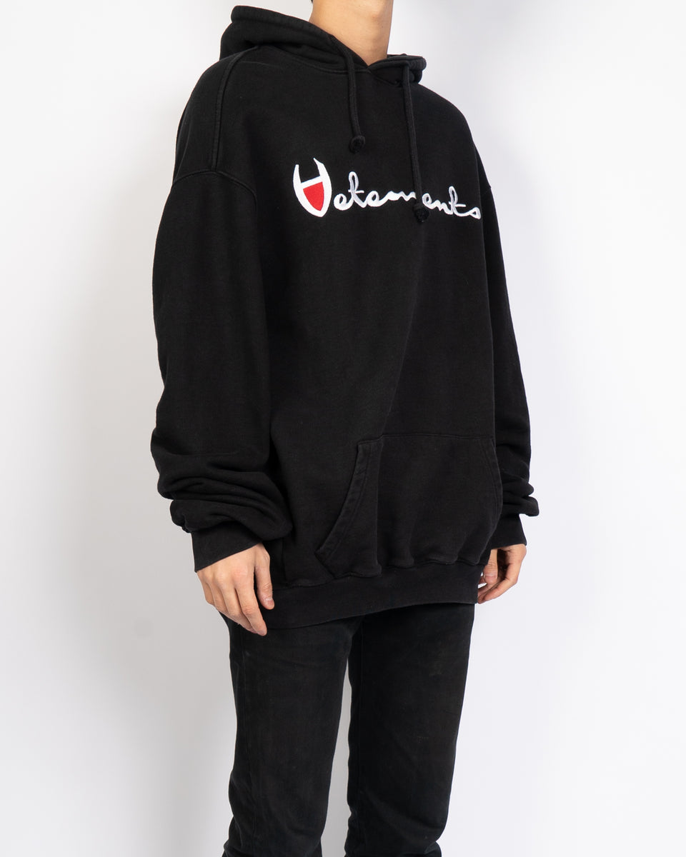 SS16 Oversized Champion Logo Hoodie – Backyardarchive