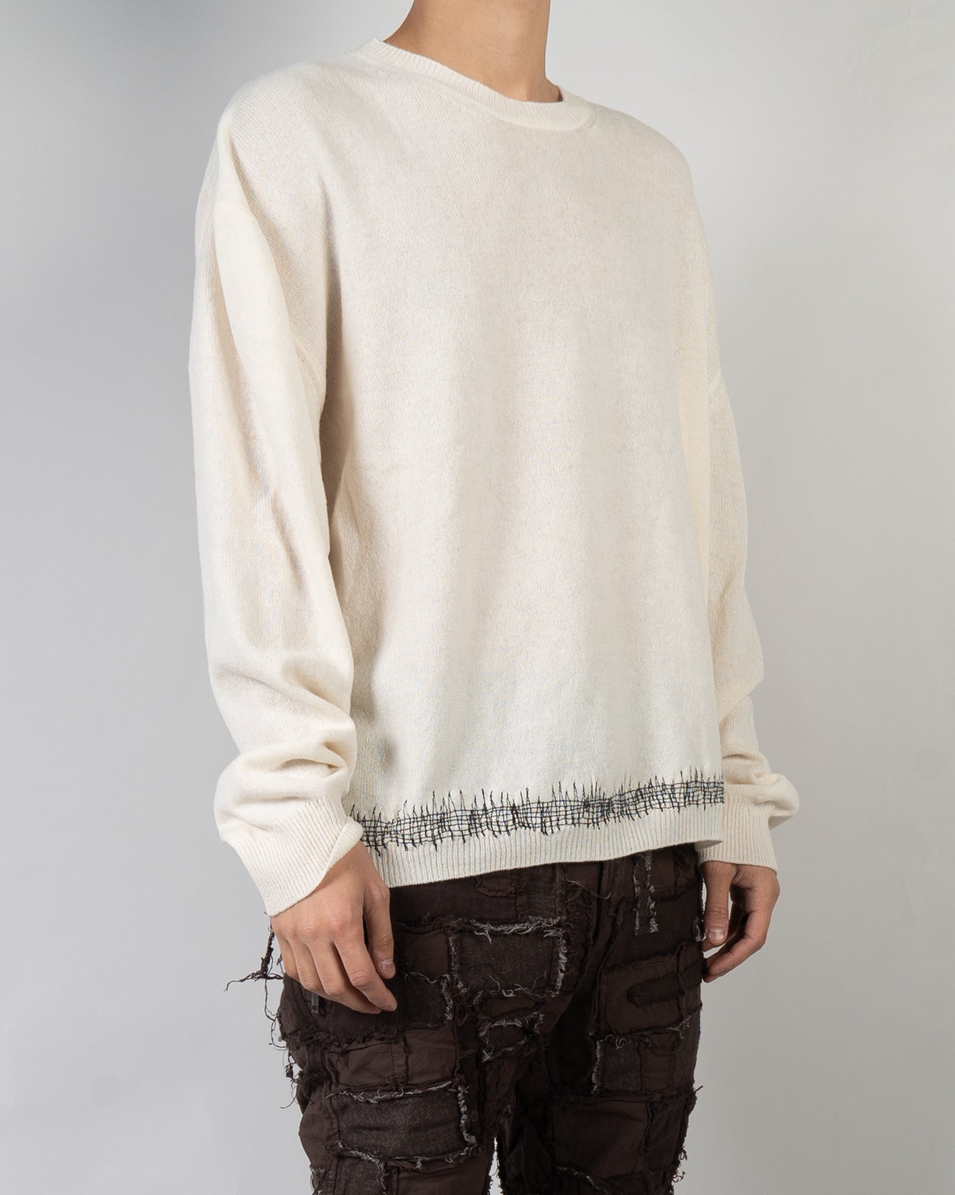 SS16 Oversized Embroidered Knit Sweater