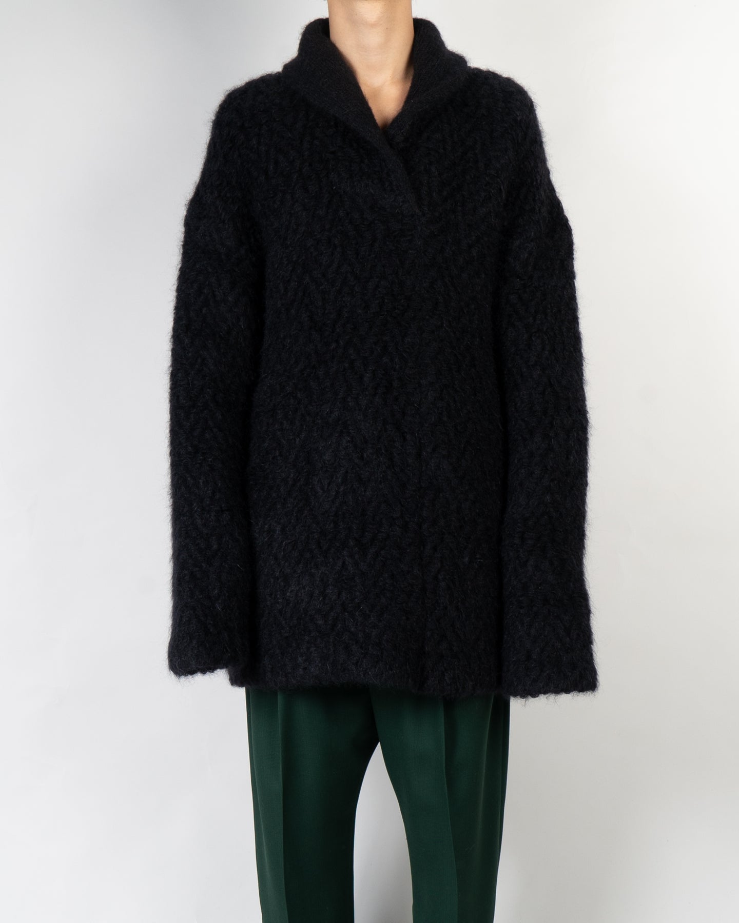 FW15 Black Oversized Cable Knit