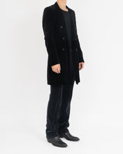Load image into Gallery viewer, FW15 Black Velvet Coat