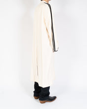 Load image into Gallery viewer, SS19 Ivory Striped Oversized Robe Coat