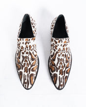 Load image into Gallery viewer, SS20 Leopard Slip On Derbies