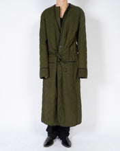 Load image into Gallery viewer, FW16 Khaki Gardone Quilted Long Coat