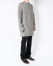 Load image into Gallery viewer, FW14 Venaria Cloud Grey Oversized Honeycomb Knit Sample