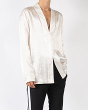 Load image into Gallery viewer, SS19 Shawl Collar Ivory Shirt