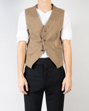 Load image into Gallery viewer, FW20 Beaumont Brown Waistcoat Sample