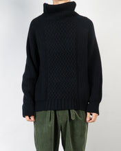 Load image into Gallery viewer, FW20 Black Chunky Cable Knit Turtle Neck
